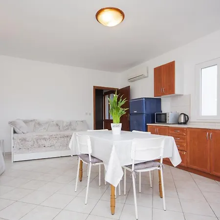 Zoe * Vodice